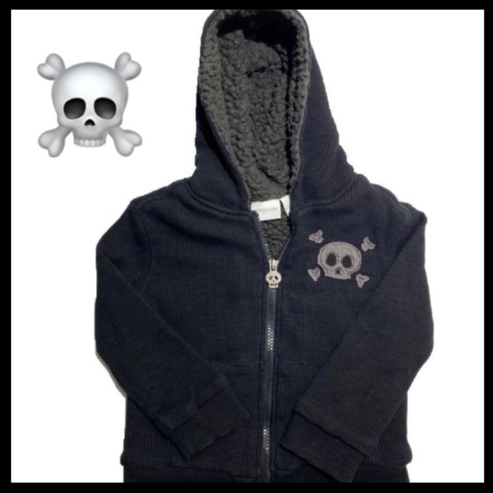 Skulls Black Hoodie Zip Up Hooded Sweatshirt Goth Gray Fleece Lined Boys Size 3T
